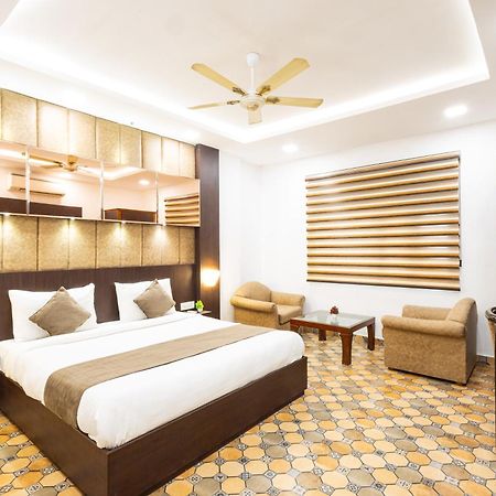 Hotel Panickers Residency - Ajmal Khan Market Near Karol Bagh Metro Delhi  Exterior foto